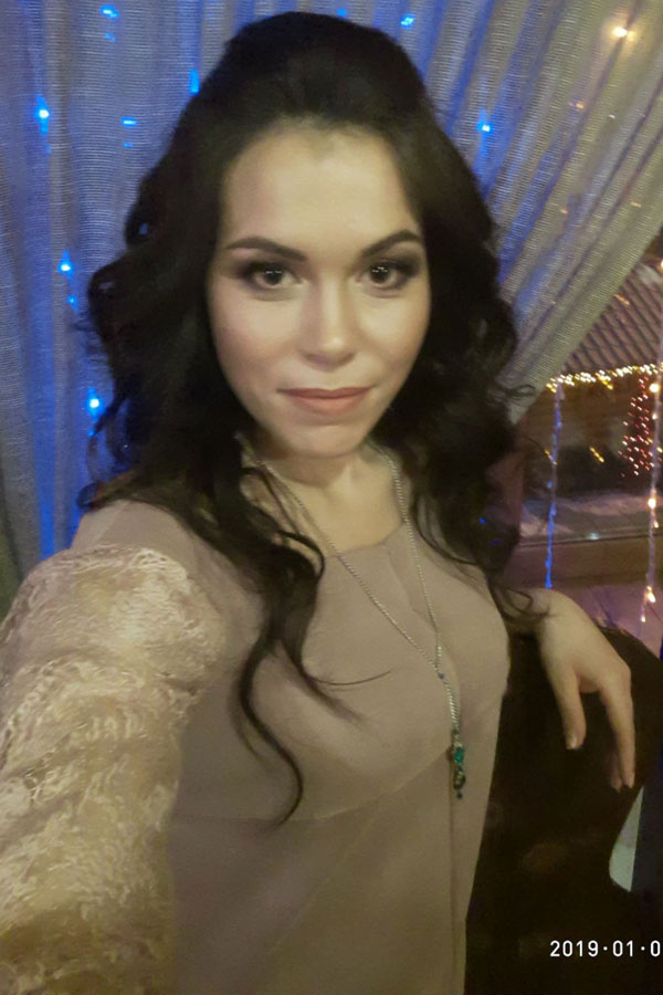 Anastasia come tante donne ucraine e russe, cerca un partner attraverso un’agenzia di dating, foto 8 Anastasia - Partnervermittlung Ukraine, Foto 8