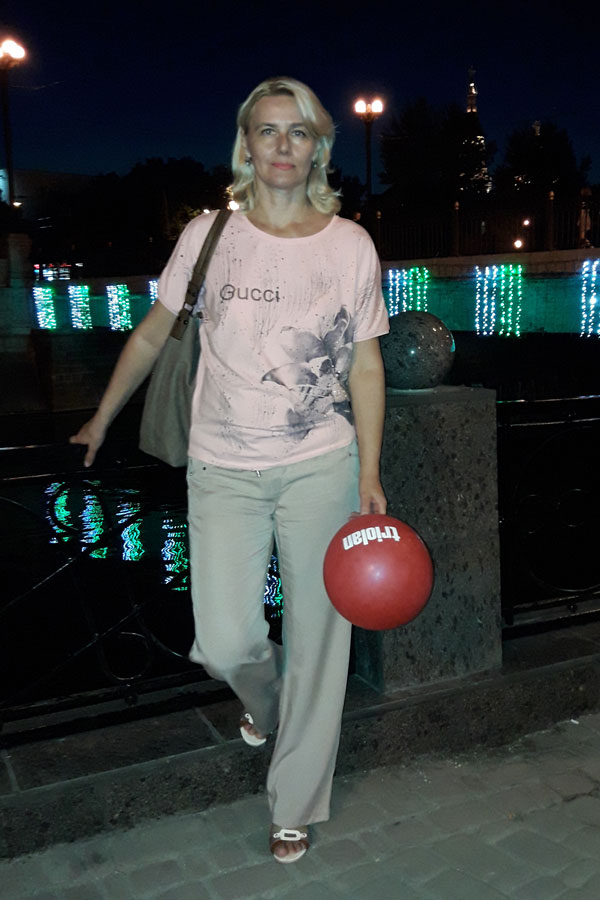 Ehevermittlung Ukraine, Foto von Svetlana aus Kharkov - Ukraine, Foto 1 Svetlana - Partnervermittlung Ukraine, Foto 1
