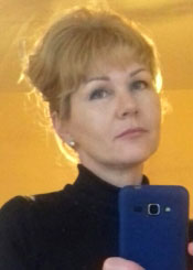 Elena, (55), aus Osteuropa ist Single