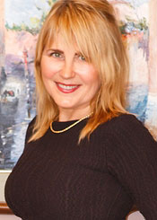 Marina, (64), aus Osteuropa ist Single