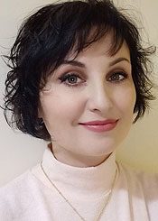 Valeria, (41), aus Osteuropa ist Single