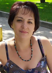Irina, (49), aus Osteuropa ist Single