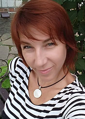 Elena, (52), aus Osteuropa ist Single