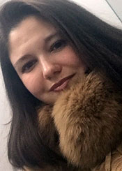 Partnervermittlung Ukraine: Evgenia auf Partnersuche Ukrainische Frauen - Evgenia sucht einen Lebenspartner