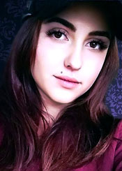 Partnervermittlung Ukraine: Anastasia auf Partnersuche Ukrainische Frauen - Anastasia sucht einen Lebenspartner