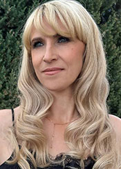 Ludmila, (44), aus Osteuropa ist Single