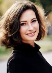 Anna, (45), aus Osteuropa ist Single