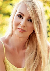 Partnervermittlung Ukraine: Elena auf Partnersuche Ukrainische Frauen - Elena sucht einen Lebenspartner