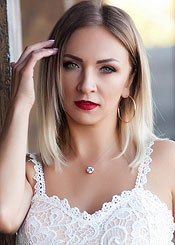 Partnervermittlung Ukraine: Natalia auf Partnersuche Ukrainische Frauen - Natalia sucht einen Lebenspartner