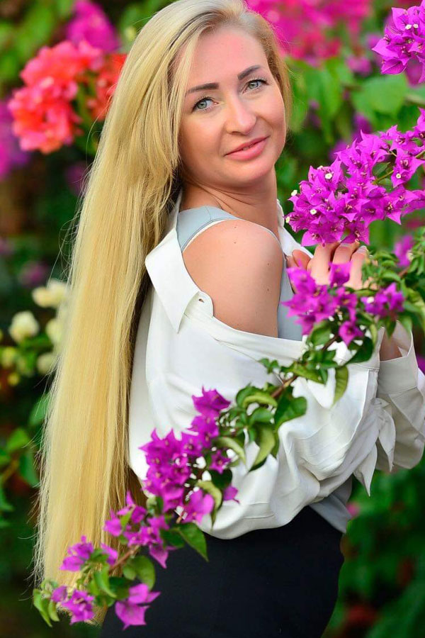 Alexandra come tante donne ucraine e russe, cerca un partner attraverso un’agenzia di dating, foto 4 Alexandra - Partnervermittlung Ukraine, Foto 4