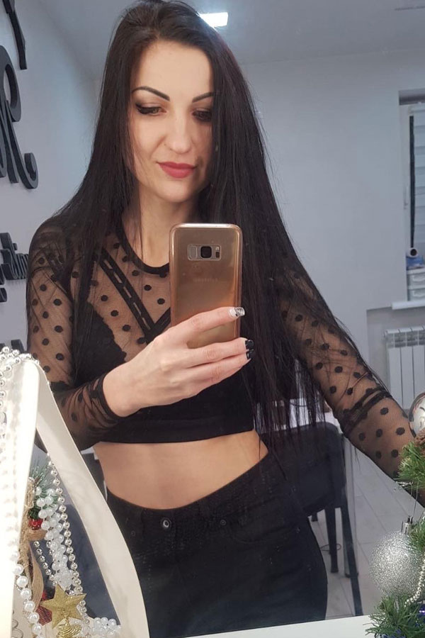 Ehevermittlung Ukraine, Foto von Alina aus Poltava - Ukraine, Foto 1 Alina - Partnervermittlung Ukraine, Foto 1