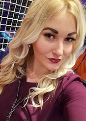 Partnervermittlung Ukraine: Maria auf Partnersuche Ukrainische Frauen - Maria sucht einen Lebenspartner