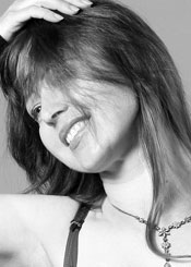 Larisa, (48), aus Osteuropa ist Single