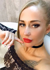 Mila, (37), aus Osteuropa ist Single