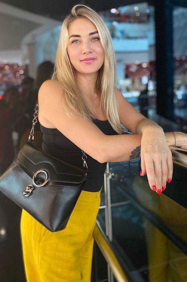 Ehevermittlung Ukraine, Foto von Lesya aus Kiew, jetzt Deutschland - Ukraine, Foto 4 Lesya - Partnervermittlung Ukraine, Foto 4