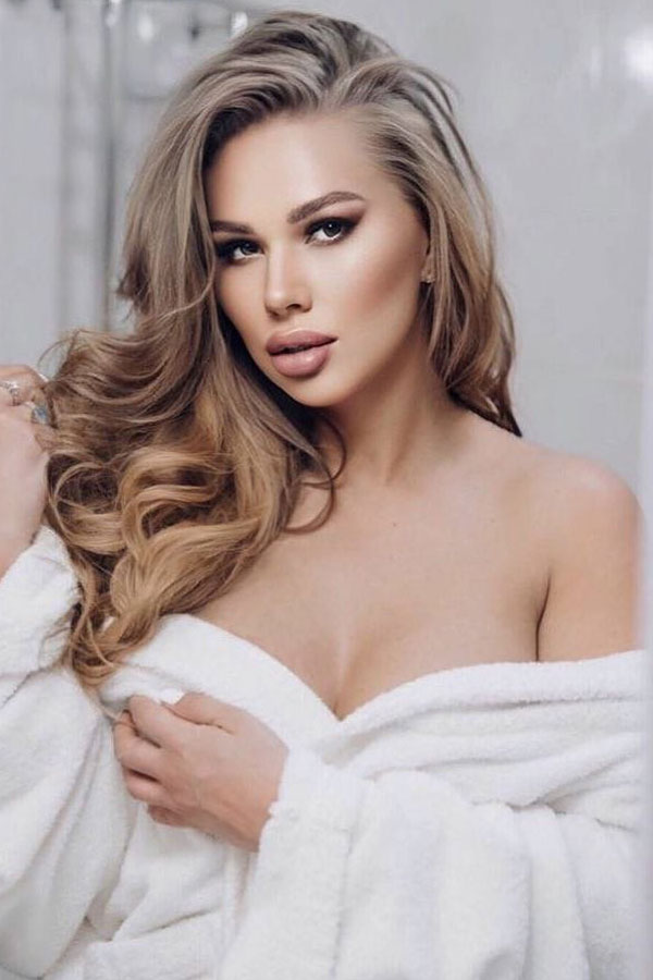 Inna come tante donne ucraine e russe, cerca un partner attraverso un’agenzia di dating, foto 3 Inna - Partnervermittlung Ukraine, Foto 3