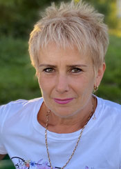 Lyubov, (47), aus Osteuropa ist Single