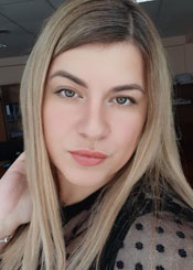 Yulia, (35), aus Osteuropa ist Single