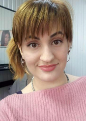 Partnervermittlung Ukraine: Kristina auf Partnersuche Ukrainische Frauen - Kristina sucht einen Lebenspartner