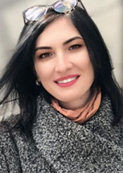 Oksana, (40), aus Osteuropa ist Single