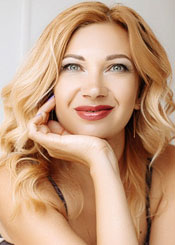Partnervermittlung Ukraine: Oksana auf Partnersuche Ukrainische Frauen - Oksana sucht einen Lebenspartner