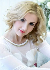 Olena, (39), aus Osteuropa ist Single