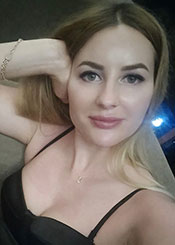 Irina, (38), aus Osteuropa ist Single