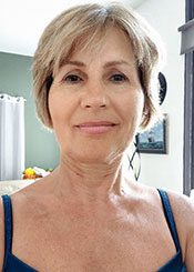 Anastasia, (66), aus Osteuropa ist Single