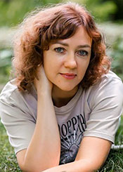 Olena, (43), aus Osteuropa ist Single