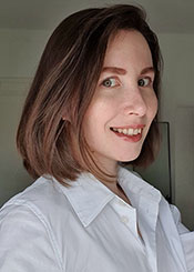 Olga, (38), aus Osteuropa ist Single