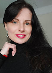 Lesya, (40), aus Osteuropa ist Single