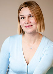 Olga, (49), aus Osteuropa ist Single