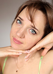 Partnervermittlung Ukraine: Olga auf Partnersuche Ukrainische Frauen - Olga sucht einen Lebenspartner
