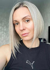 Christine, (40), aus Osteuropa ist Single