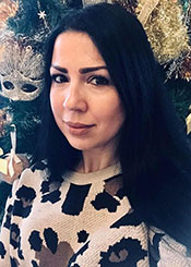 Olena, (42), aus Osteuropa ist Single