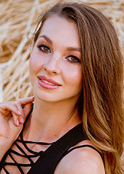 Marina, (34), aus Osteuropa ist Single