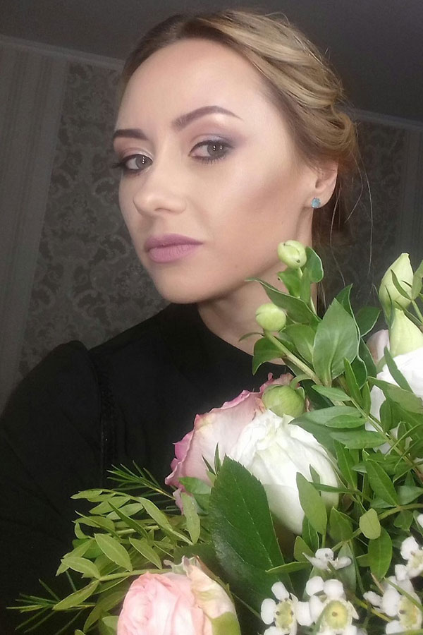Iryna - Partnervermittlung Ukraine, Foto 1