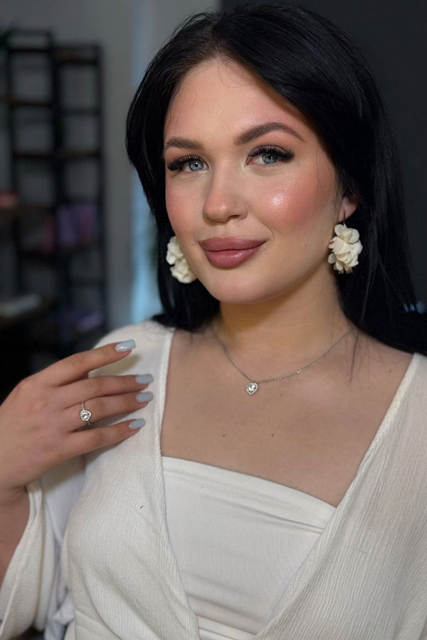 Kseniya - Partnervermittlung Ukraine, Foto 2