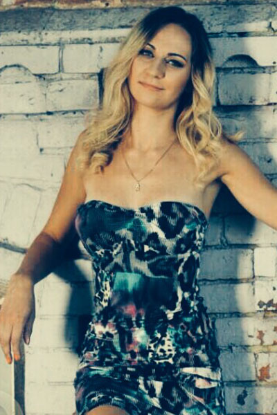 Partneragentur Ukraine, Foto von Elena aus Sumy - Ukraine, Foto (2) Ukrainische Frauen Partnervermittlung Elena eine hübsche ukrainische Frau, Foto (2)