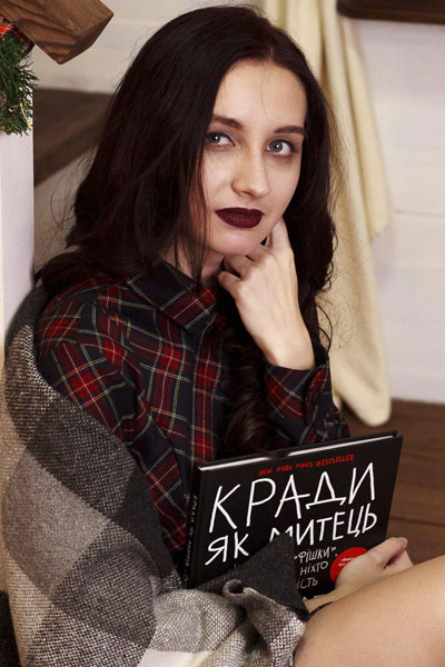 Partneragentur Ukraine, Foto von Valeria aus Chernigov - Ukraine, Foto (6) Ukrainische Frauen Partnervermittlung Valeria eine hübsche ukrainische Frau, Foto (6)
