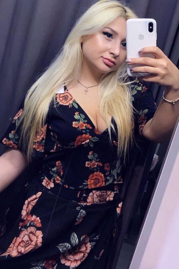 Partneragentur Ukraine, Foto von Katya aus Kharkov - Ukraine, Foto (6) Ukrainische Frauen Partnervermittlung Katya eine hübsche ukrainische Frau, Foto (6)