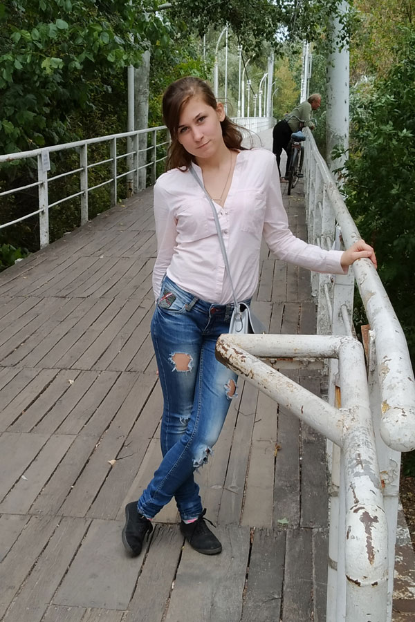 Partneragentur Ukraine, Foto von Viktoria aus Khorol - Ukraine, Foto (3) Ukrainische Frauen Partnervermittlung Viktoria eine hübsche ukrainische Frau, Foto (3)