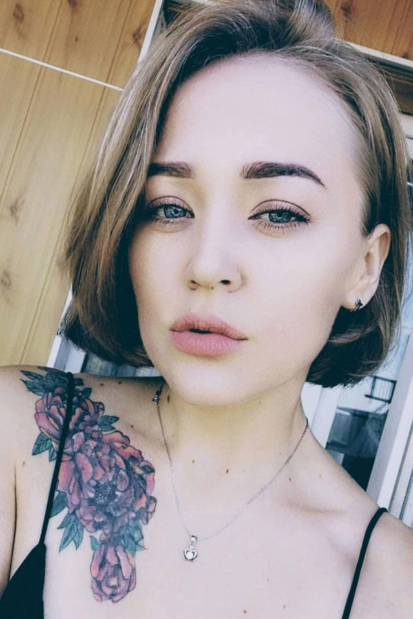 Partneragentur Ukraine, Foto von Yulia aus Nikolaev - Ukraine, Foto (3) Ukrainische Frauen Partnervermittlung Yulia eine hübsche ukrainische Frau, Foto (3)