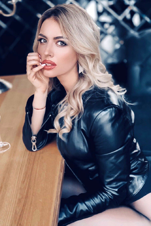 Partneragentur Ukraine, Foto von Natalia aus Nikolaev - Ukraine, Foto (1) Ukrainische Frauen Partnervermittlung Natalia eine hübsche ukrainische Frau, Foto (1)