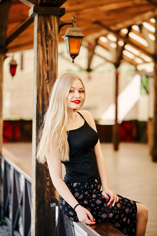 Partneragentur Ukraine, Foto von Sofia aus Chernigov - Ukraine, Foto (3) Ukrainische Frauen Partnervermittlung Sofia eine hübsche ukrainische Frau, Foto (3)