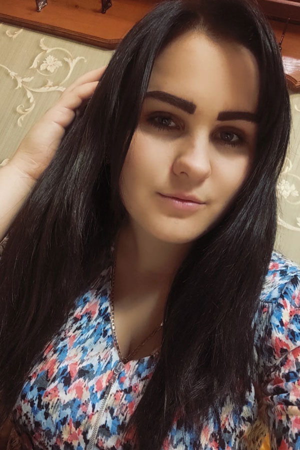 Partneragentur Ukraine, Foto von Lesia aus Vinnitsa - Ukraine, Foto (4) Ukrainische Frauen Partnervermittlung Lesia eine hübsche ukrainische Frau, Foto (4)