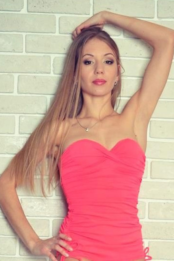 Partneragentur Ukraine, Foto von Anna aus Kiew - Ukraine, Foto (8) Ukrainische Frauen Partnervermittlung Anna eine hübsche ukrainische Frau, Foto (8)